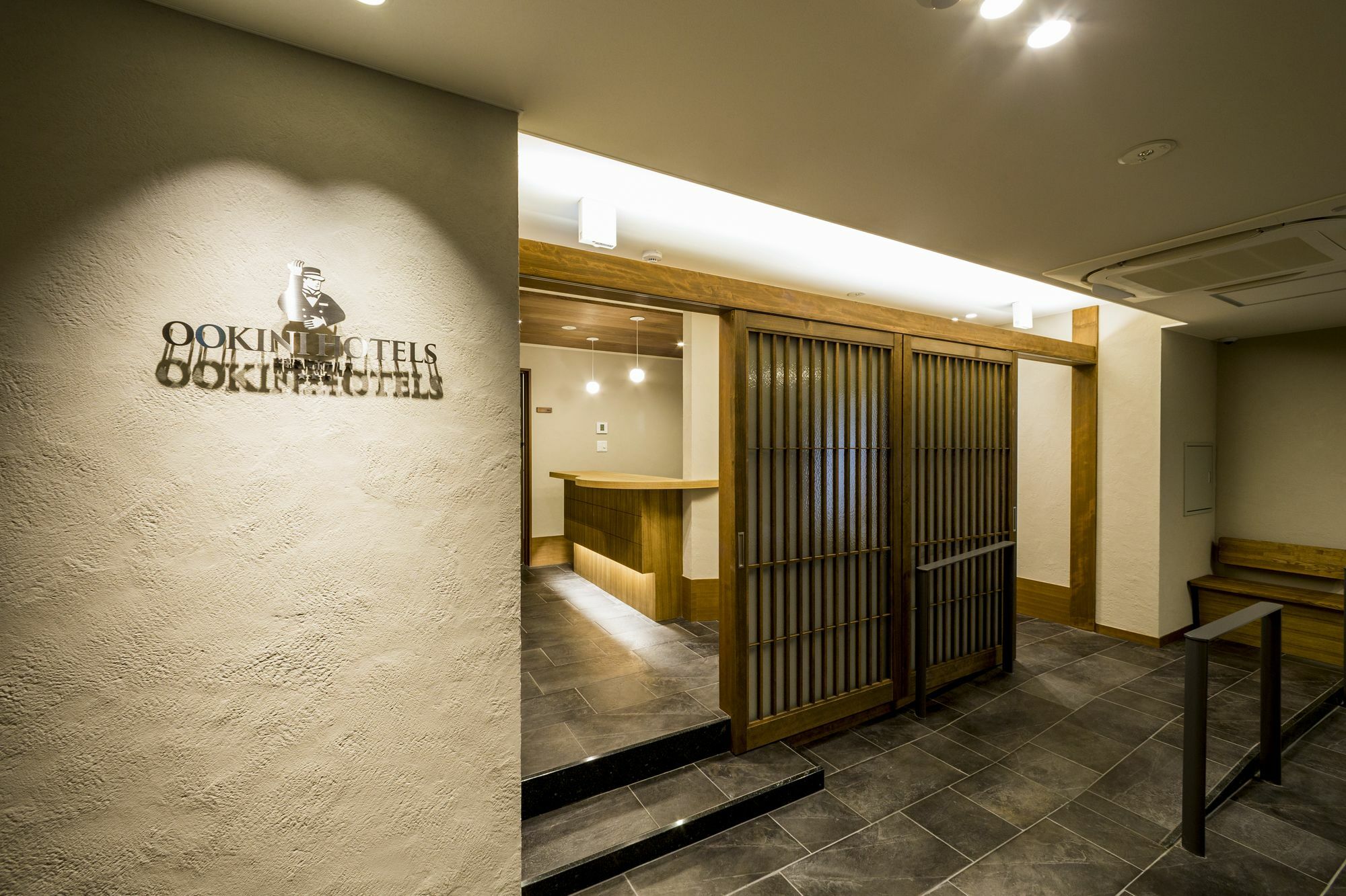 Ookini Hotels Yotsubashi Horie Apartment โอซาก้า ภายนอก รูปภาพ
