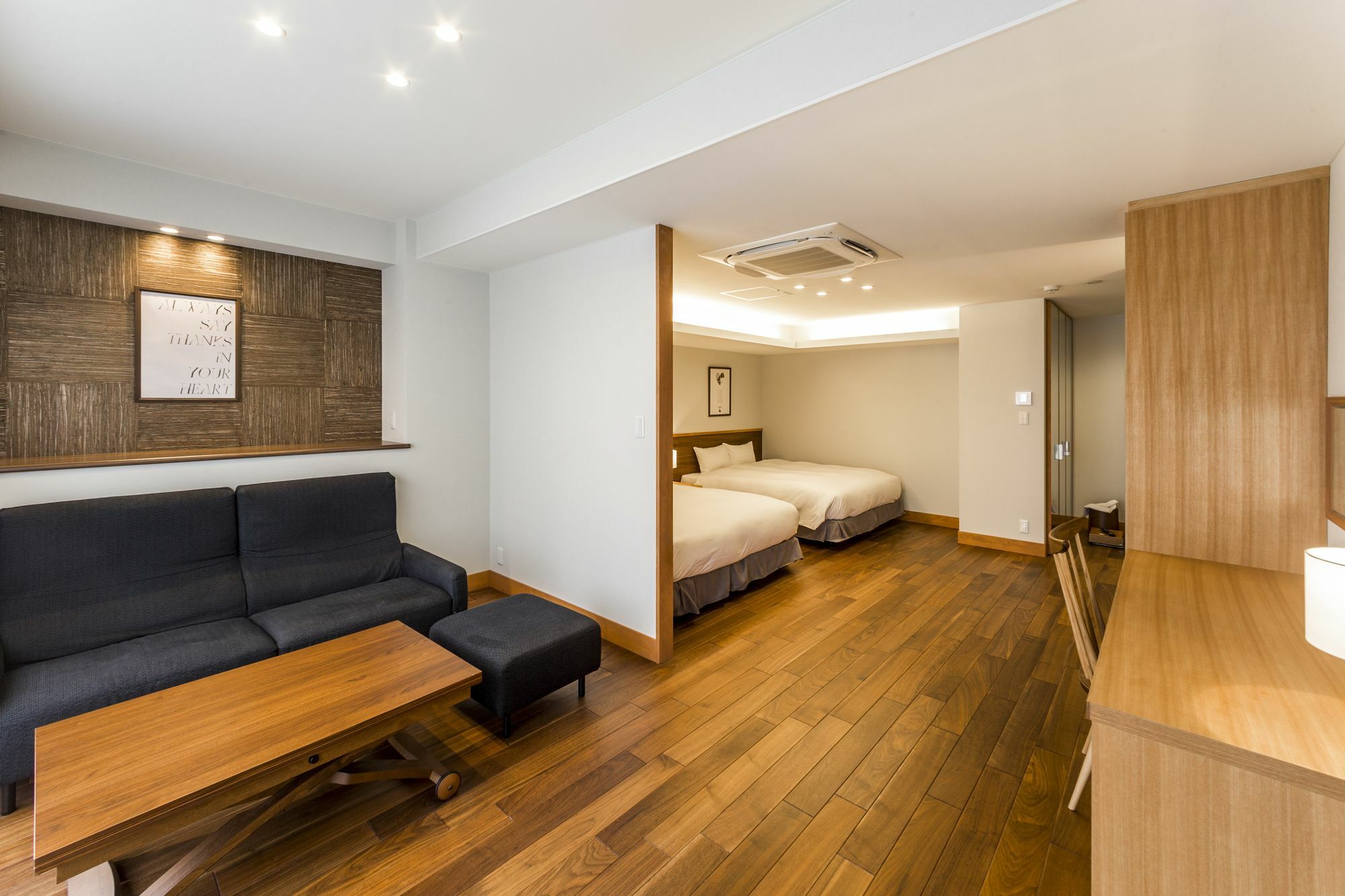 Ookini Hotels Yotsubashi Horie Apartment โอซาก้า ภายนอก รูปภาพ